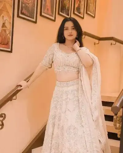 Escort Kalwa